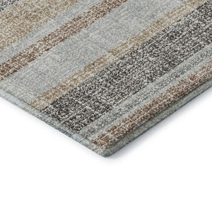 HomeRoots 8' Gray And Beige Striped Round Rug - Washable, UV Protected, Stain Resistant, Perfect for Any Room 718602