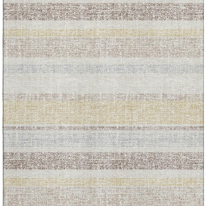 HomeRoots 8' Ivory and Beige Striped Round Rug - Washable, UV-Protected, Durable for High-Traffic Spaces 718608