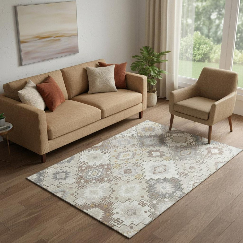 HomeRoots 8' Ivory and Gray Geometric Washable Round Rug with UV Protection for Stylish, Durable Home Spaces 718656