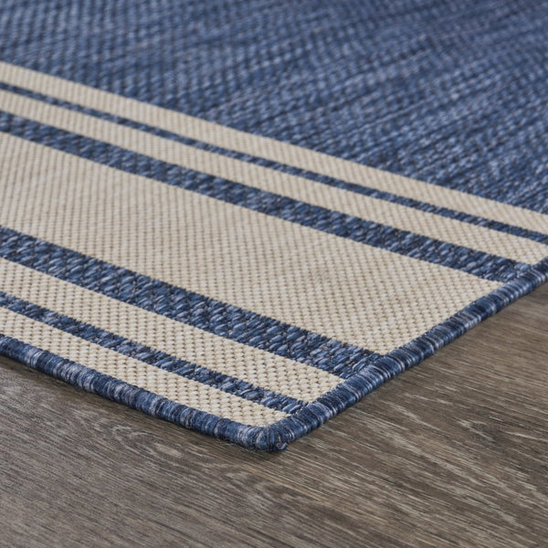 HomeRoots 4' Gray and Blue Floral Area Rug - Coastal Elegance with Low Pile Design for Any Room's Charm 719014