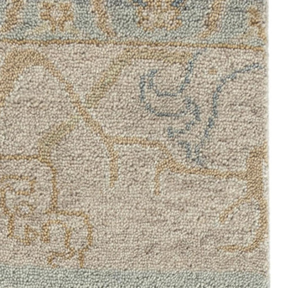 HomeRoots 8' X 10' Hand-Tufted Wool Area Rug in Light Gray & Beige - Floral Design for Cozy Living Spaces 719020