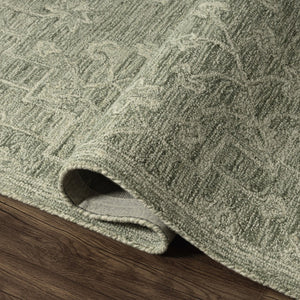 HomeRoots 5' Hand-Tufted Wool Floral Round Rug in Green and Ivory – Timeless Charm for Any Space! 719026
