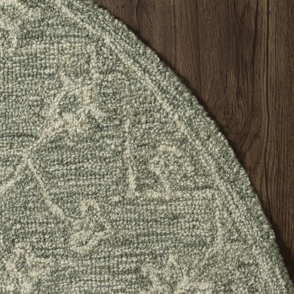 HomeRoots 8' Hand-Tufted Wool Runner Rug with Green and Ivory Floral Design – Perfect for Stylish Hallways 719027