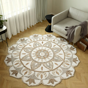 HomeRoots 5' Hand-Tufted Wool Medallion Round Rug in Soft Ivory and Beige – Artisan Crafted Comfort & Style 719091