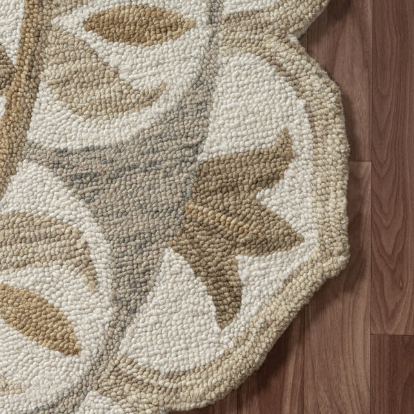 HomeRoots 5' Hand-Tufted Wool Medallion Round Rug in Soft Ivory and Beige – Artisan Crafted Comfort & Style 719091
