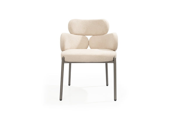 HomeRoots White Boucle Dining Arm Chair with Steel Legs – Modern Comfort & Stylish Versatility for Any Space 719095