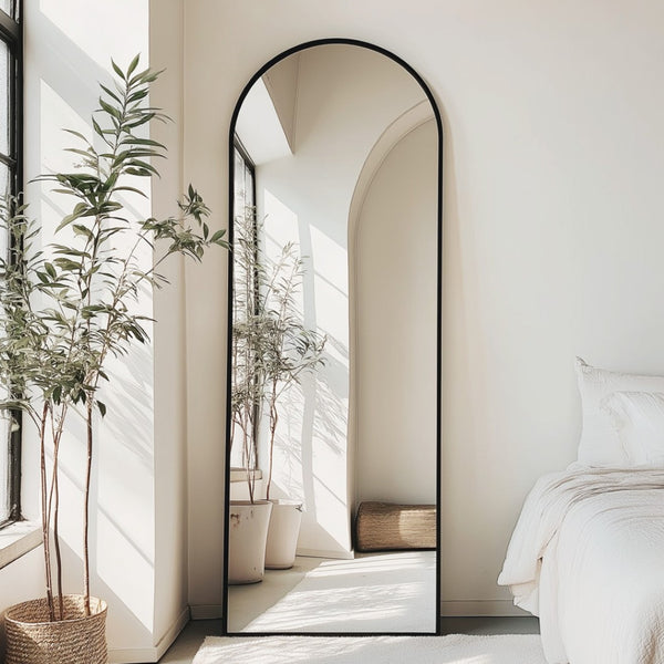 HomeRoots 70" Gold Metal Arch Full-Length Mirror – Freestanding or Wall-Mounted, Modern Elegance for Any Space 719122