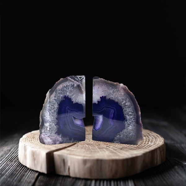 HomeRoots 8" Purple Glass Crystal Sculpture - Handcrafted Art Piece for Home Décor & Thoughtful Gifts 719314