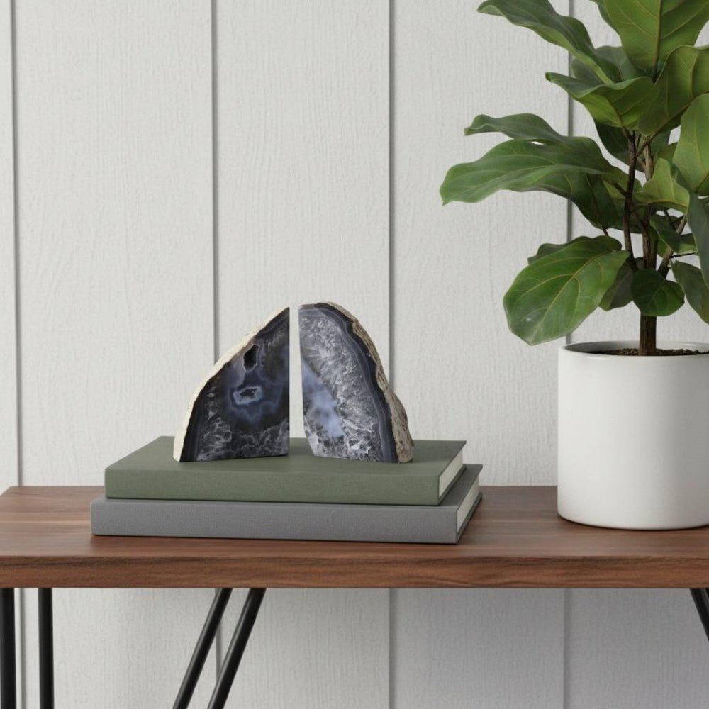 HomeRoots 8" Gray Glass Crystal Figurine - Elegant Hand-Finished Accent for Modern Homes & Thoughtful Gifts 719316