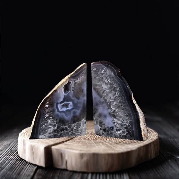 HomeRoots 11" Gray Glass Crystal Sculpture - Handcrafted Artisan Accent for Elegant Home Décor & Unique Gifts 719317