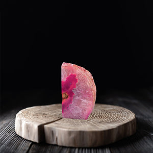 HomeRoots 8" Pink Glass Crystal Figurine - Elegant Home Décor Piece with Polished Finish, Unique Gift Idea 719320