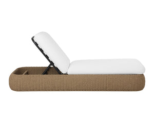 Sunpan Barcelona Lounger - Elegant Weather-resistant Design With Plush Comfort For Ultimate Relaxation Outdoors White Fabric 112175