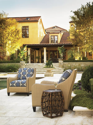 Lexington Tommy Bahama Home Oval Reef Accent Table - Elegant Ribbon Stripe Mahogany Design With Leather-wrapped Rattan Base Tortoise Shell  538-957