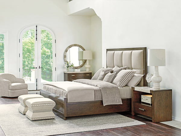 Lexington Casa Del Mar Upholstered Bed - Contemporary Elegance With Plush Comfort And Stylish Design Elements Carrillo  721-134c