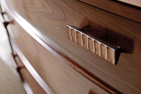 Lexington Pershing Bachelor's Chest: Contemporary Elegance With Silver Travertine Top And Cathedral Cherry Finish Carrillo  721-624