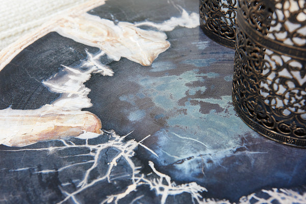 Lexington Cross Creek Contemporary Accent Table With Petrified Wood Top & Hand-burnished Silver Leaf Base Carrillo  721-958c