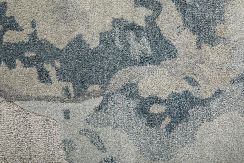 HomeRoots 9x12 Hand Tufted Wool Blend Abstract Area Rug in Blue Ivory for Modern Living 722192