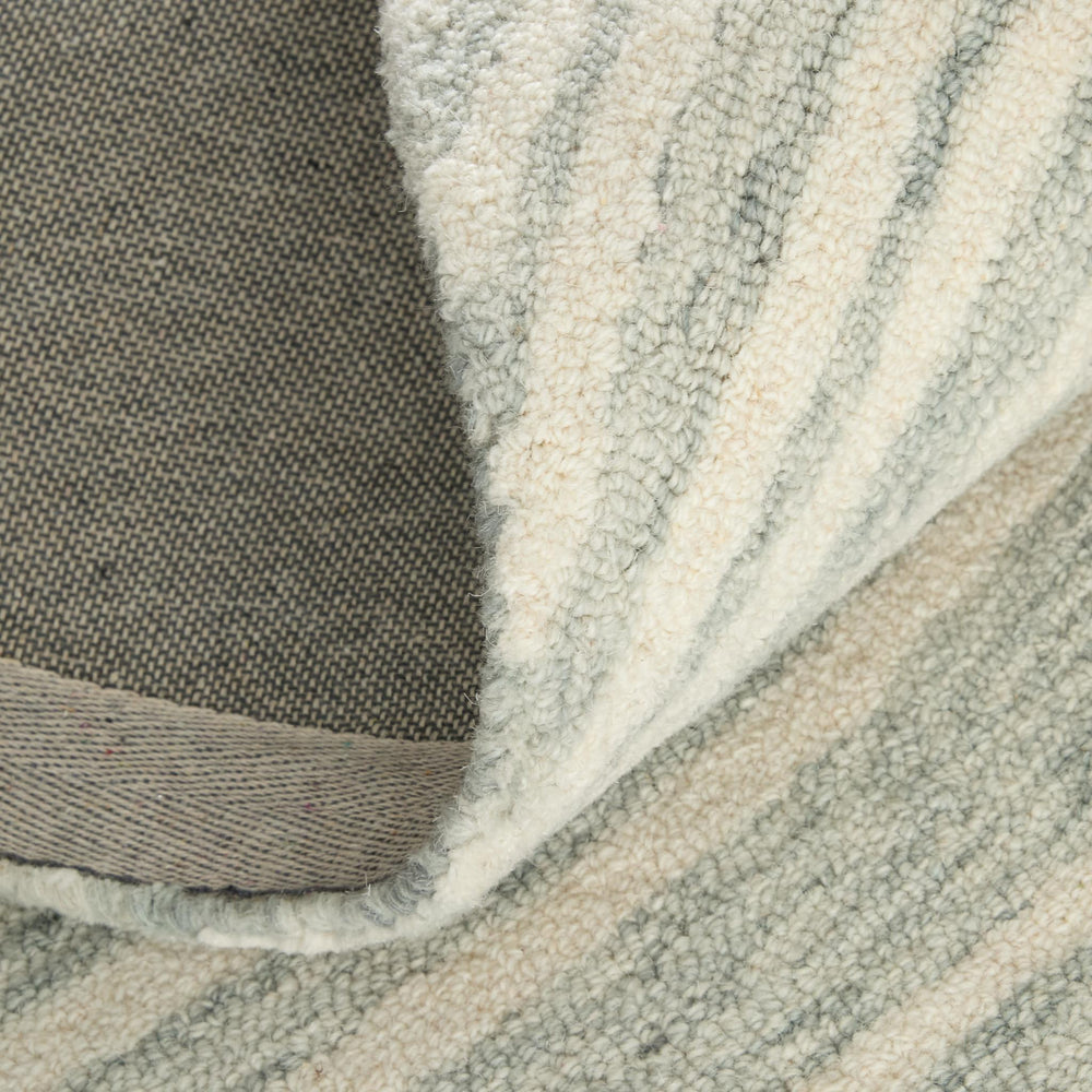 Hand Tufted Wool Abstract Area Rug in Gray Ivory Plush Pile for Modern Living Rooms