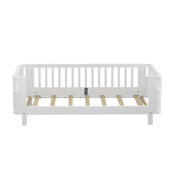English Elm Twin Low Profile Pine Wood Kids Bed with Safety Rails and Fence Style Headboard W2593P367041