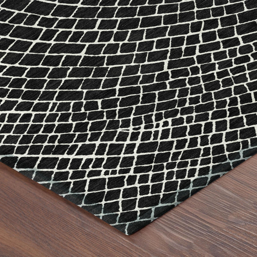 8 Ft Round Geometric Polyester Area Rug Washable Indoor Outdoor Black Ivory