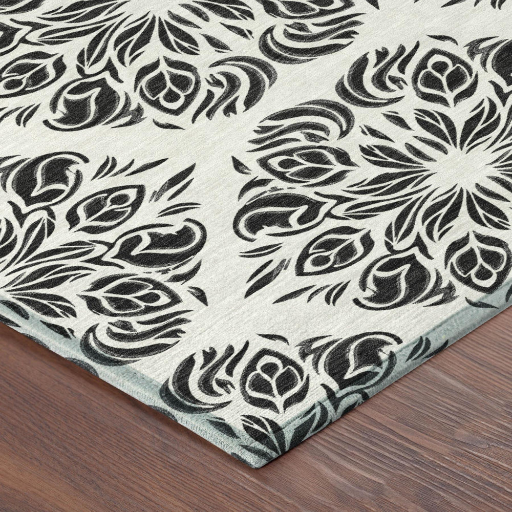 HomeRoots 8 Foot Round Damask Polyester Area Rug Washable Indoor Outdoor Patio Ivory 725596