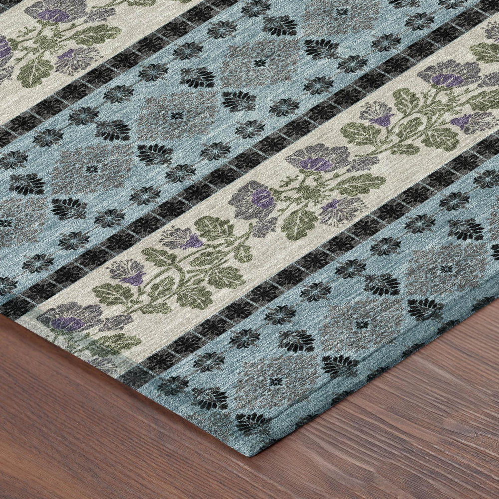 Striped Polyester Area Rug Washable Indoor Outdoor Coastal Style for Patio or Living Room