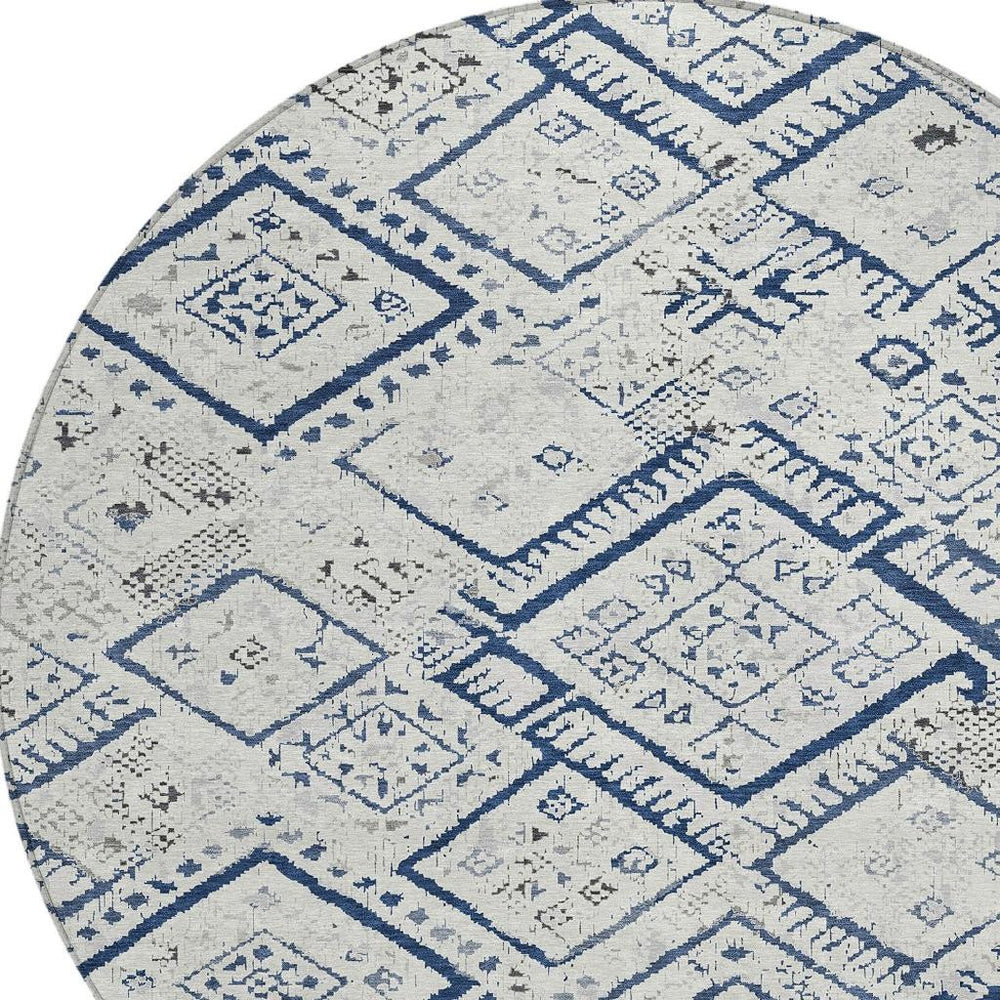 HomeRoots 8 Ft Round Washable Polyester Rug Ivory Navy Geometric Pattern Indoor Outdoor 726205