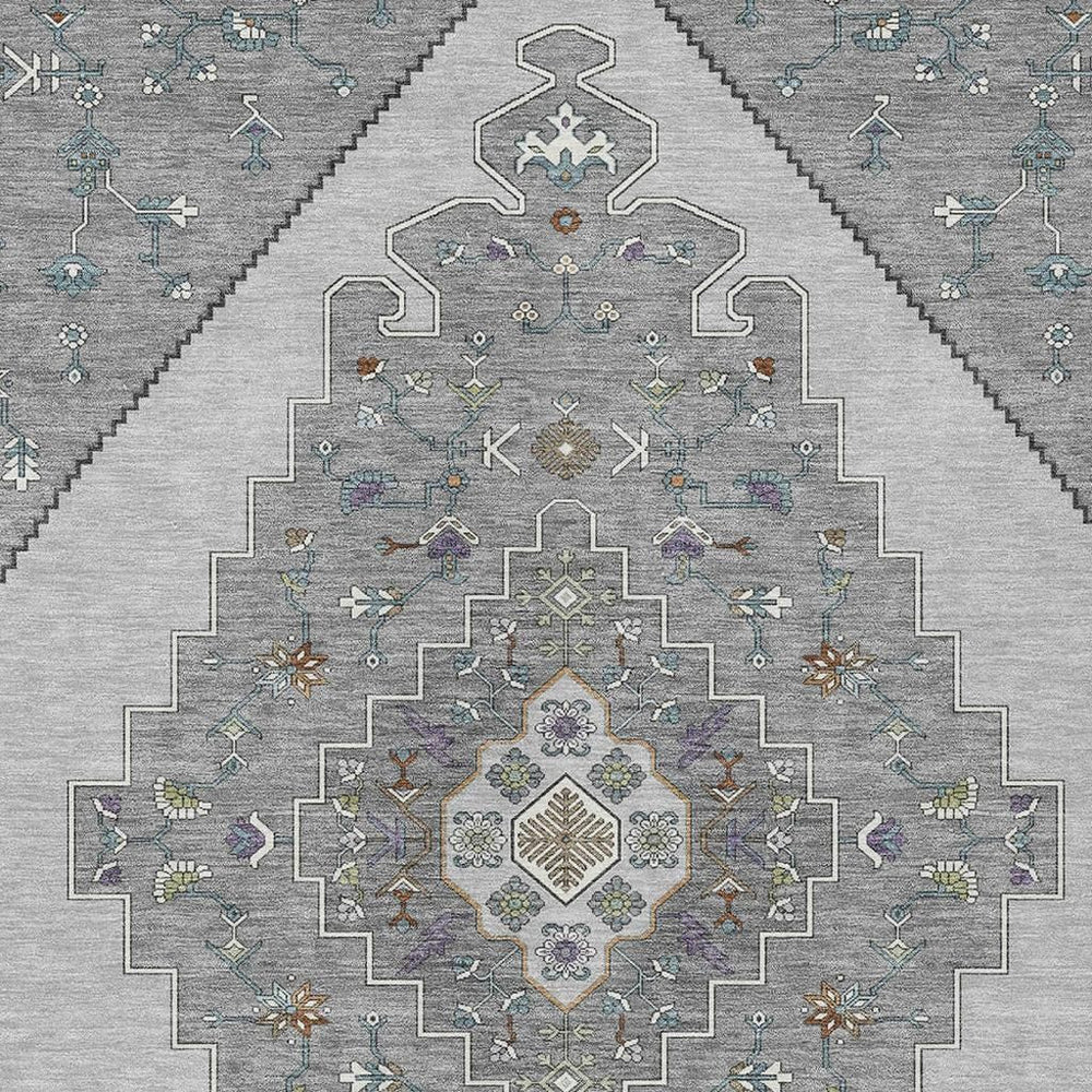 HomeRoots 5x8 Gray Silver Geometric Polyester Area Rug Washable for Patio Foyer Kitchen 726306