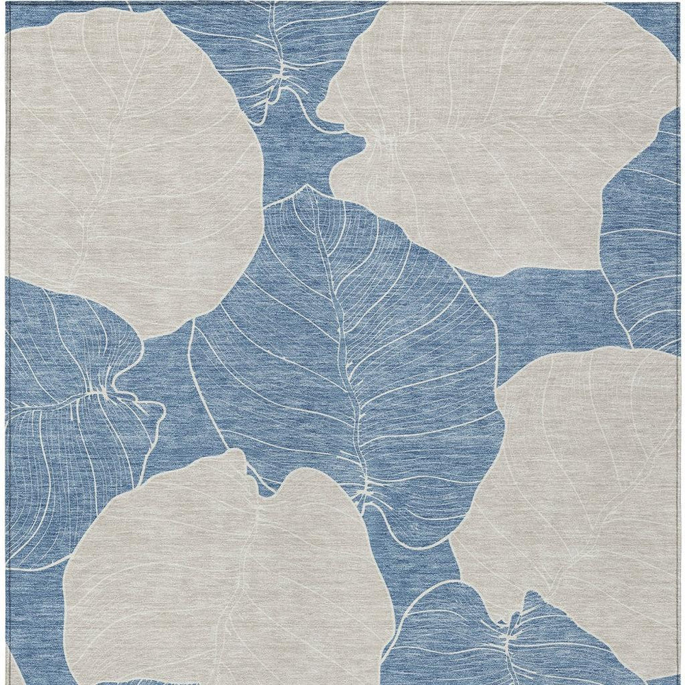 HomeRoots Floral Polyester Area Rug Washable Indoor Outdoor Patio and Living Room Decor Classic Style 5' x 8' 728109