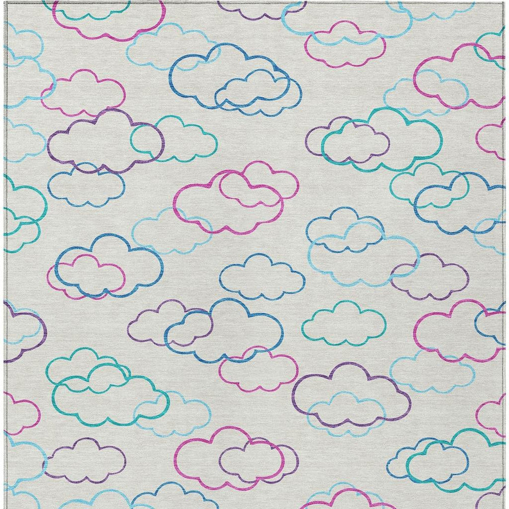 HomeRoots Abstract Washable Polyester Area Rug for Indoor Outdoor Patios and Living Room Use 5' x 8' 728187