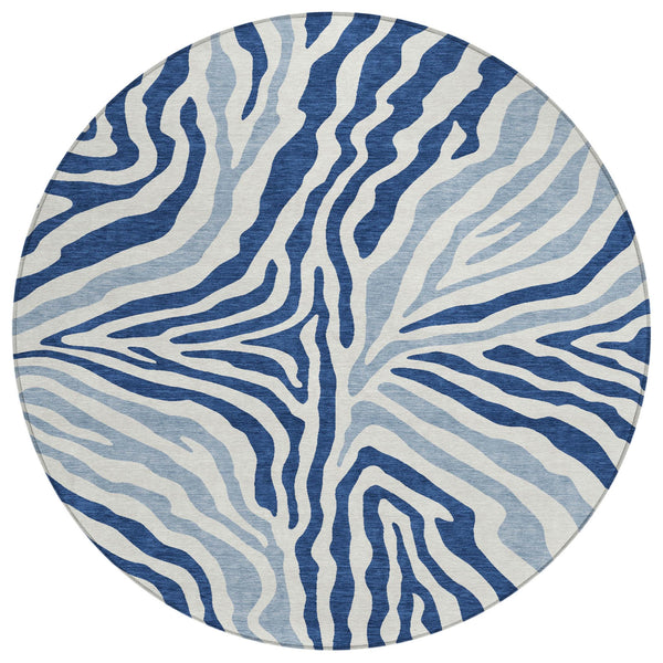 HomeRoots 8 Ft Round Zebra Print Indoor Outdoor Rug Washable Polyester Navy Ivory Patio Accent 728908