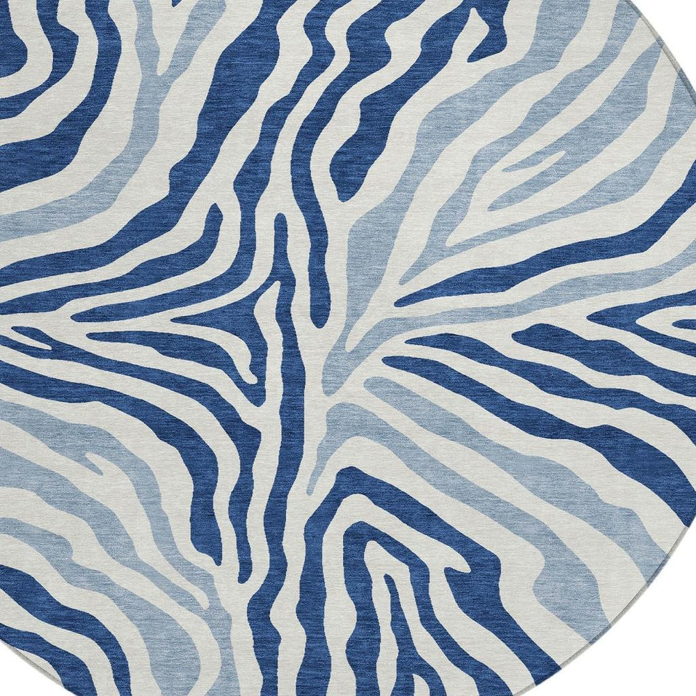 HomeRoots 8 Ft Round Zebra Print Indoor Outdoor Rug Washable Polyester Navy Ivory Patio Accent 728908