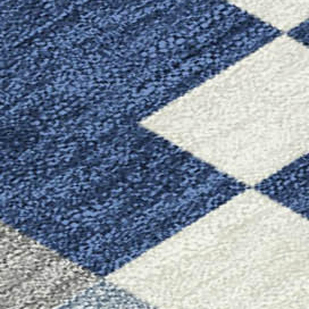 HomeRoots 8 Ft Round Geometric Patchwork Polyester Area Rug for Indoor Outdoor Spaces 729685