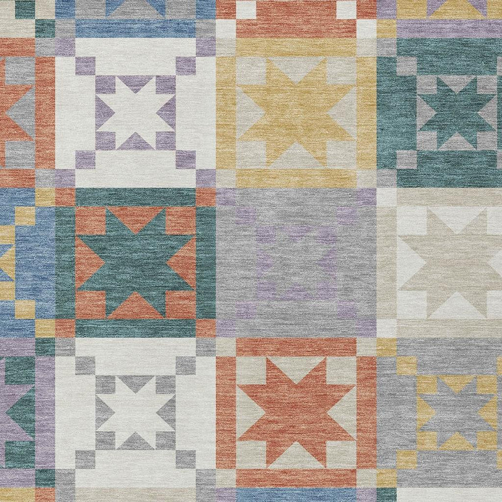HomeRoots Silver Gold Patchwork Polyester Area Rug Washable for Stylish Indoor Outdoor Spaces 8' x 10' 729698