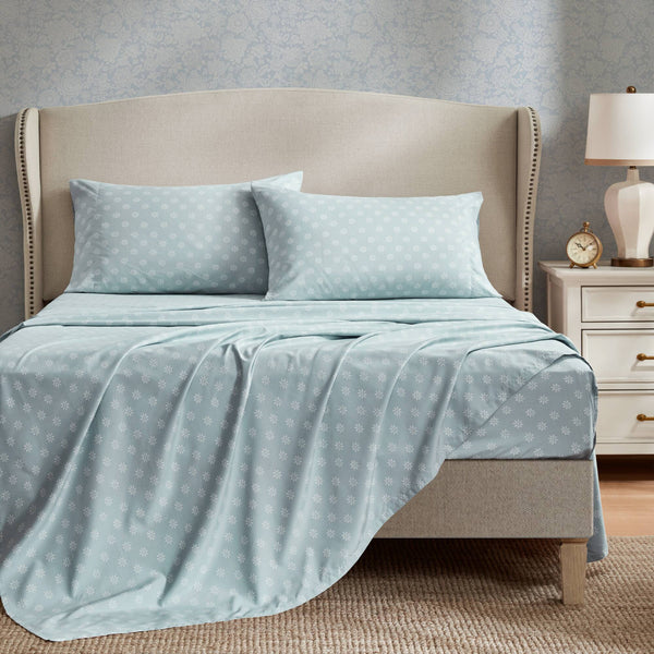 JLA Home Madison Park Essentials - 7 Piece Vintage-inspired Collection Floral Bedding Set with Reversible Comforter, Silky Microfiber Elegance Soft Blue MPE10-1193