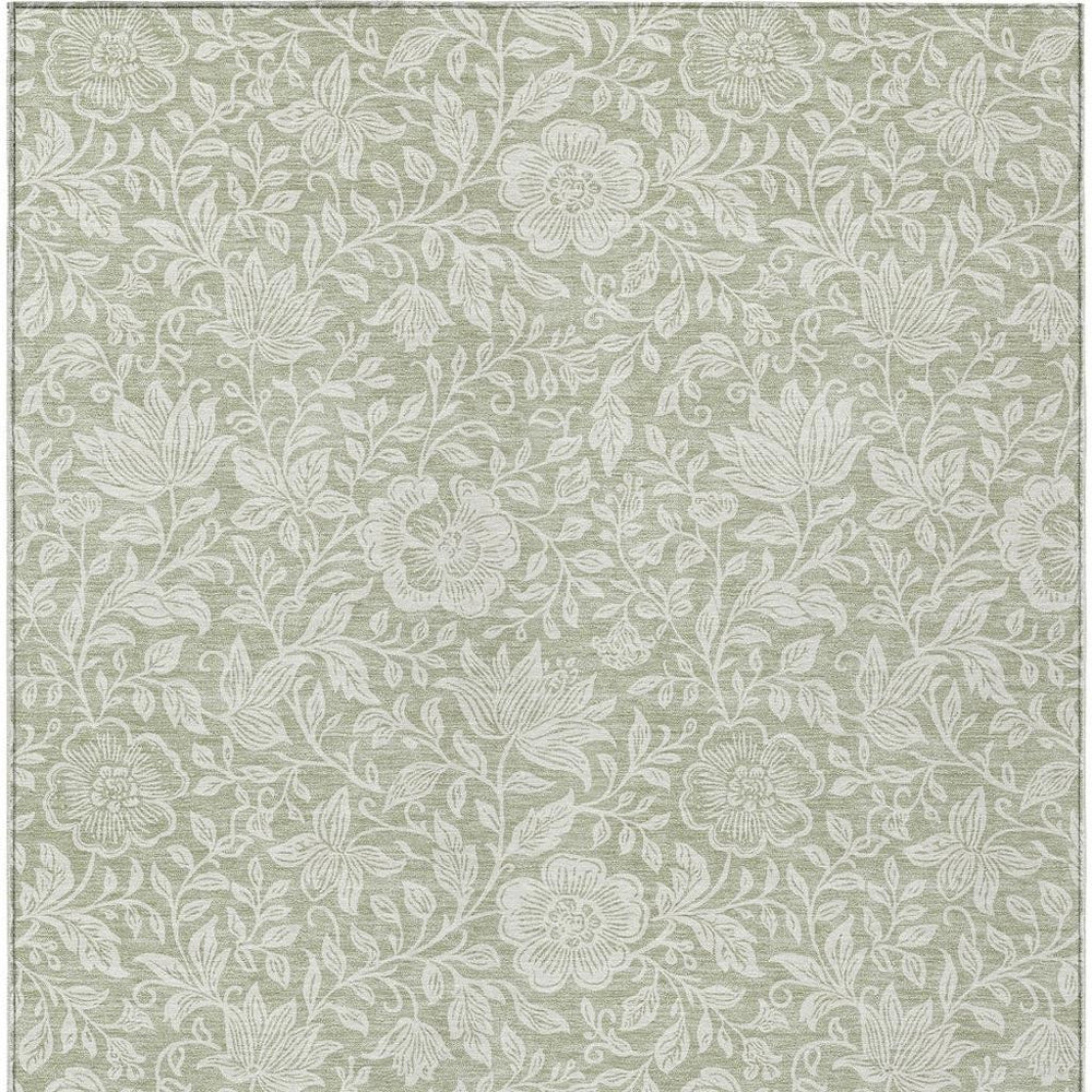 HomeRoots 5x8 Floral Polyester Area Rug Washable Stain Resistant Indoor Outdoor Patio 731571