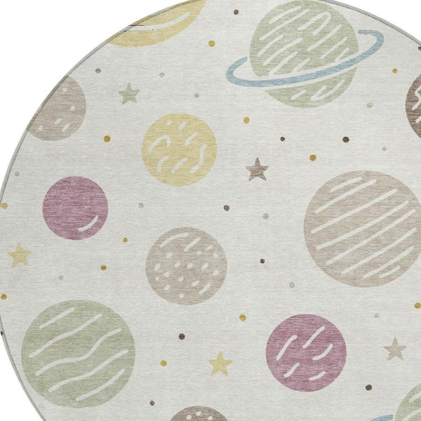 HomeRoots 8 Ft Round Washable Floral Polyester Rug for Indoor Outdoor Patio and Porch Use 733670