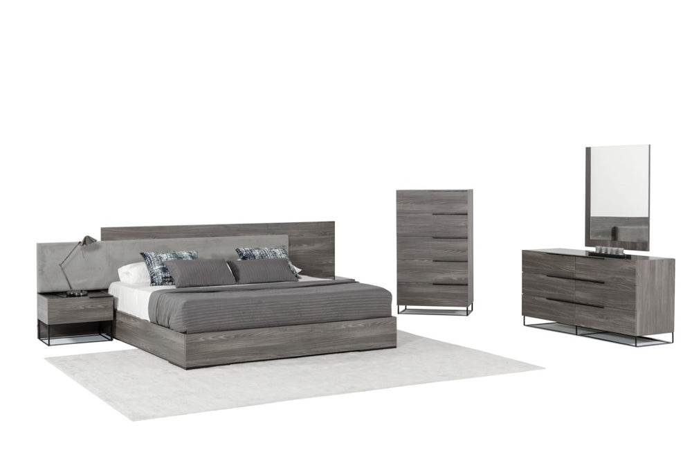 VIG Furniture Enzo Italian Chest In Matte Grey Oak Veneer With Glass Top, 5 Soft-Close Drawers, Modern Legs VGACENZO-CHEST