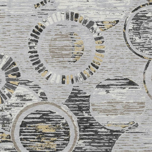 HomeRoots 8 X 10 Silver Gray Geometric Polyester Area Rug Washable for Indoor Outdoor Use 734331