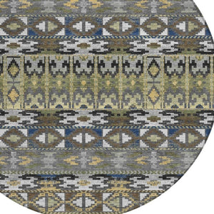 HomeRoots 8 Ft Round Geometric Polyester Area Rug Washable Stain Resistant Indoor Outdoor Gray 734408