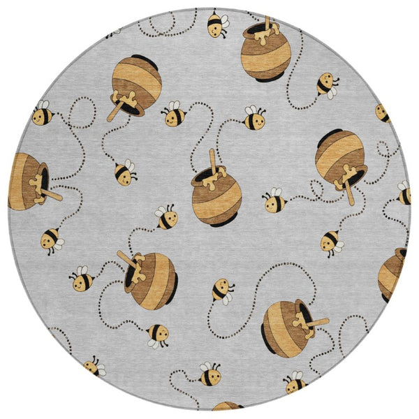 HomeRoots 8 Foot Round Geometric Polyester Rug Washable for Patio Porch Poolside or Family Room 735130