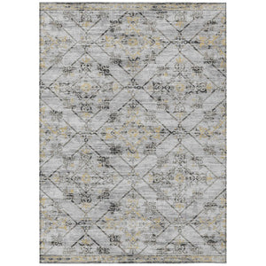 HomeRoots 10 Ft X 14 Ft Geometric Polyester Area Rug Stain Resistant Indoor Outdoor Silver Ivory 735699