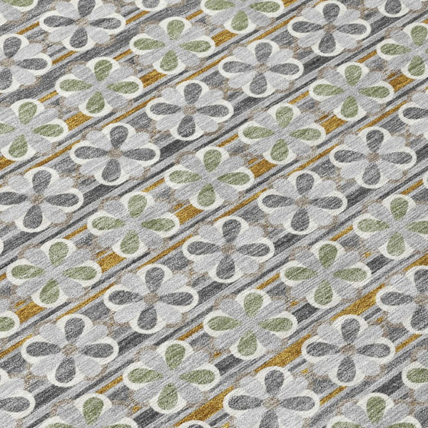 5 X 8 Washable Striped Polyester Area Rug for Indoor Outdoor Patios and Living Rooms