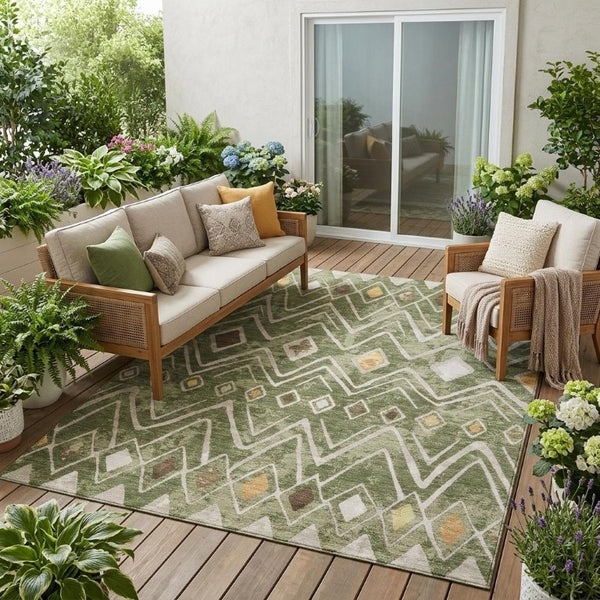 5 X 8 Geometric Polyester Area Rug for Indoor Outdoor Patios and Living Rooms