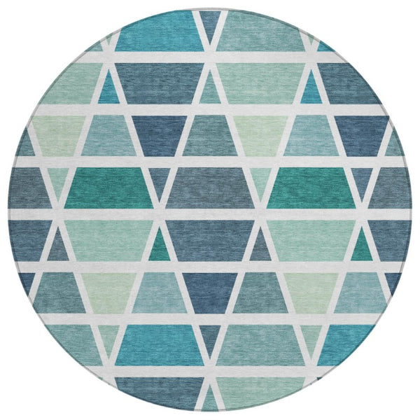 HomeRoots 8 Ft Round Geometric Teal Polyester Rug Washable for Patio Porch or Family Room 739423