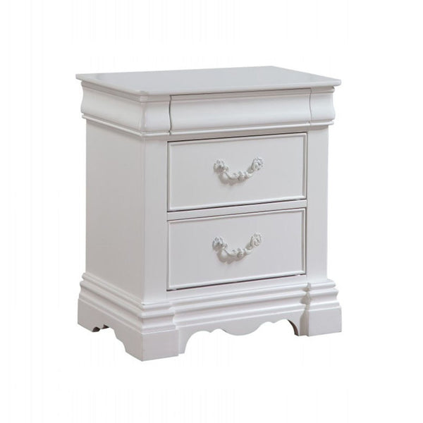 English Elm Pine Wood Nightstand With 3 Drawers – Classic White Finish, Durable Storage For Any Bedroom Style B016P253587-GIGA
