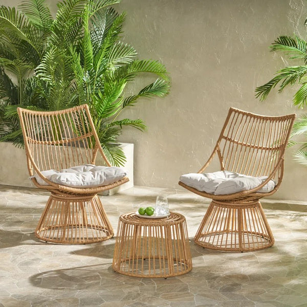 English Elm Christopher Knight Home® - Elaine Outdoor Chair & Side Table Set - Elegant, Weather-Resistant Design For Cozy Spaces 71841.00_71842.00LBGE