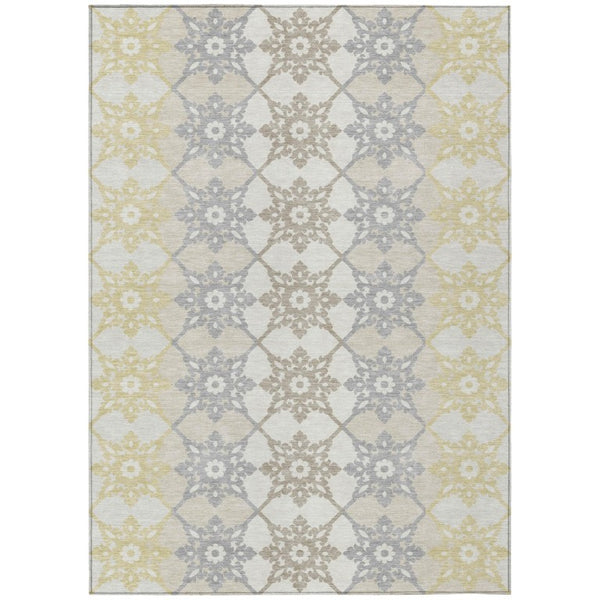 HomeRoots 5x8 Ivory Silver Floral Medallion Polyester Area Rug Washable for Indoor Outdoor 740411