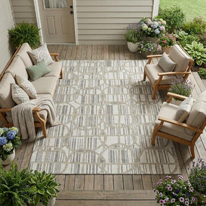 9 X 12 Ivory Silver Geometric Polyester Area Rug Stain Resistant Indoor Outdoor