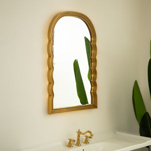 English Elm 24'' Lumina Mirror - Golden Scalloped Arched PU Frame with Adjustable 3-Color LED Light, Elegant W2615P346502